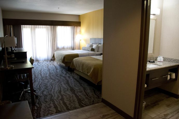 Imagen de la habitación del Hotel Best Western Plus River Escape Inn And Suites. Foto 12