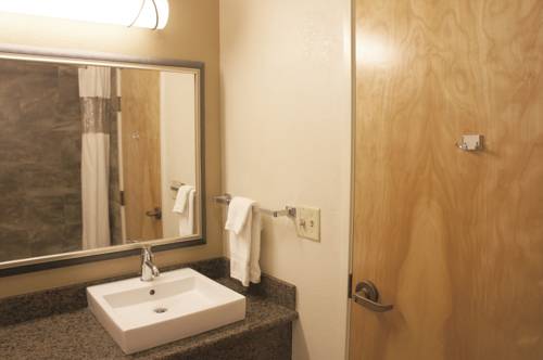 Imagen de la habitación del Hotel Best Western Plus Riverfront Hotel and Suites. Foto 7