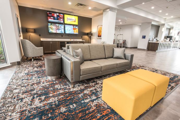 Imagen de los interiores del Hotel Best Western Plus Roland Inn and Suites. Foto 20