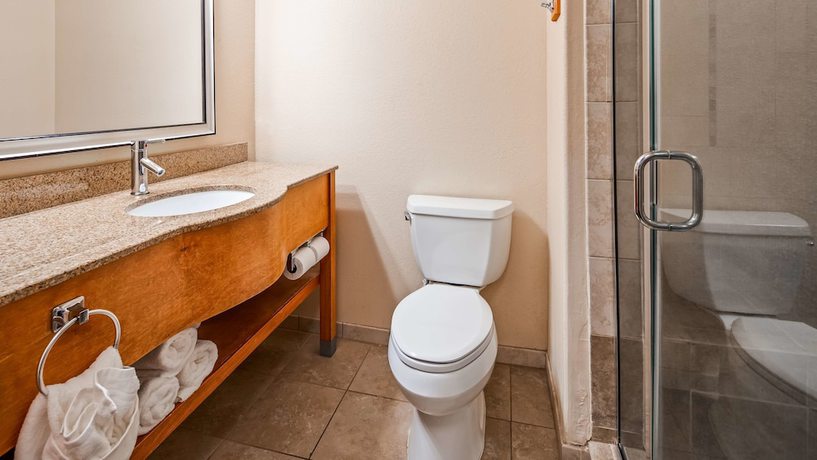 Imagen de la habitación del Hotel Best Western Plus Rose City Conference Center Inn. Foto 5