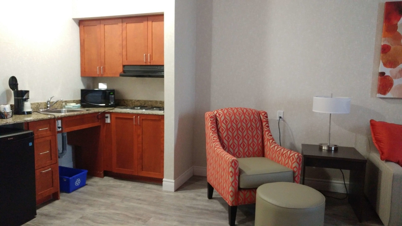 Imagen de la habitación del Hotel Best Western Plus Rose City Suites. Foto 6