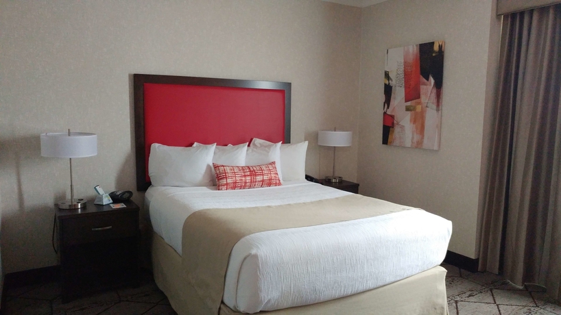 Imagen de la habitación del Hotel Best Western Plus Rose City Suites. Foto 9