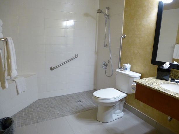 Imagen de la habitación del Hotel Best Western Plus Rose City Suites. Foto 12