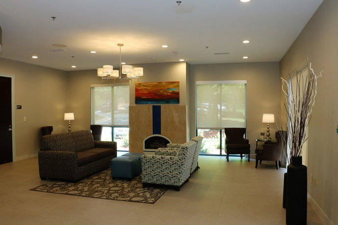 Imagen de los interiores del Hotel Best Western Plus Roswell / Alpharetta. Foto 11