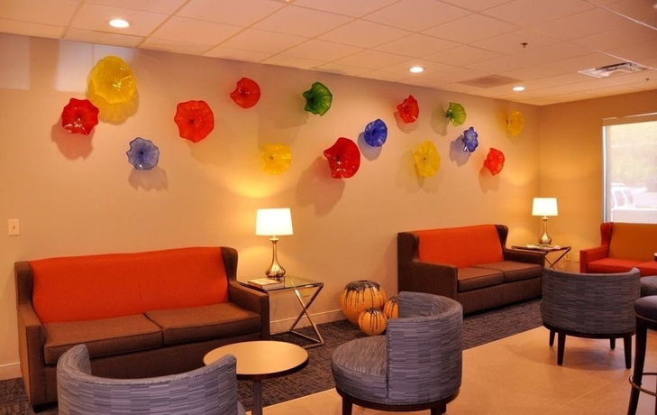 Imagen de los interiores del Hotel Best Western Plus Roswell / Alpharetta. Foto 14