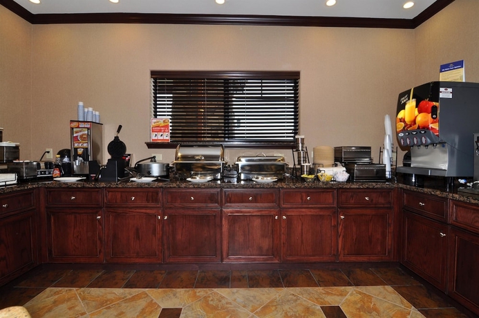 Imagen del bar/restaurante del Hotel Best Western Plus Royal Mountain Inn and Suites. Foto 2