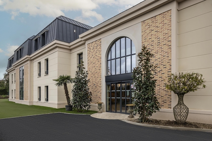 Imagen general del Hotel Best Western Plus Saint-Roch Orleans. Foto 1