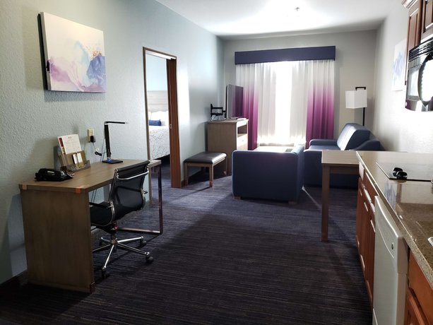 Imagen de la habitación del Hotel Best Western Plus San Antonio East Inn and Suites. Foto 8