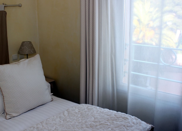 Imagen de la habitación del Hotel Best Western Plus Sanary. Foto 14