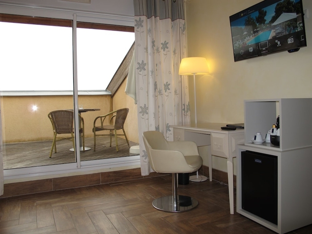 Imagen de la habitación del Hotel Best Western Plus Sanary. Foto 15