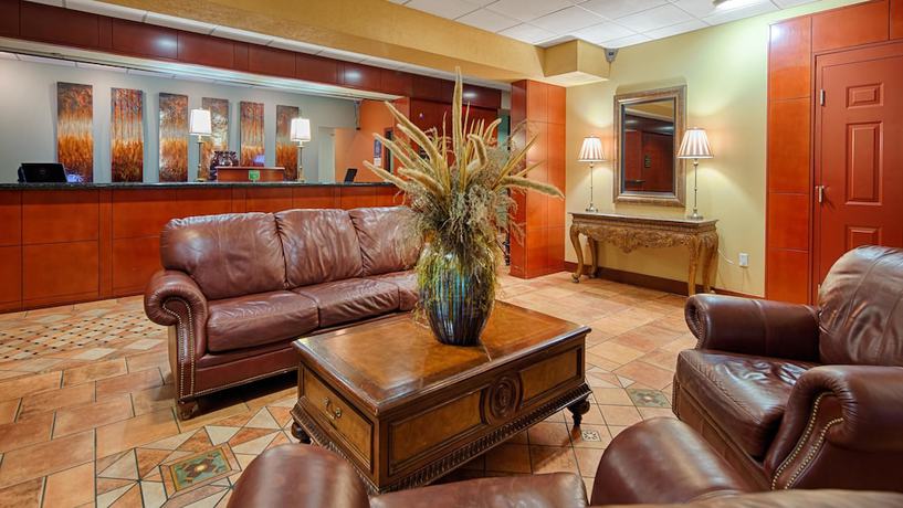 Imagen de los interiores del Hotel Best Western Plus Sandusky And Suites. Foto 17