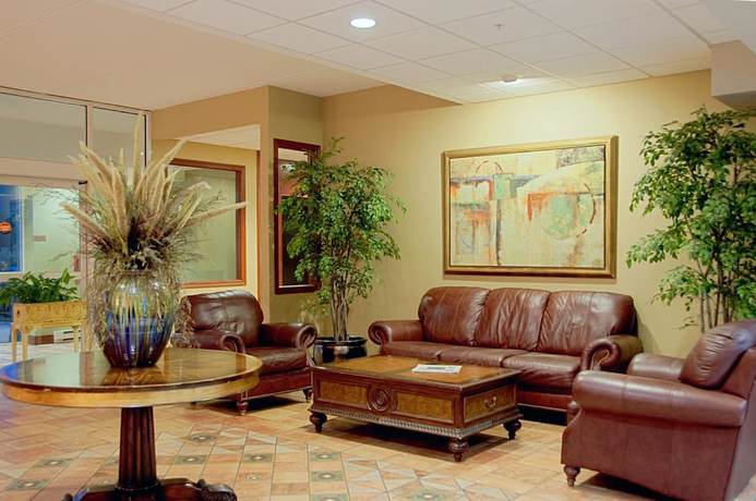 Imagen de los interiores del Hotel Best Western Plus Sandusky And Suites. Foto 20