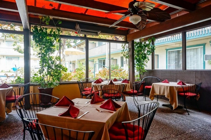 Imagen general del Hotel Best Western Plus Santa Barbara. Foto 8