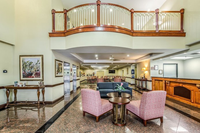 Imagen de los interiores del Hotel Best Western Plus Savannah Gateway. Foto 18