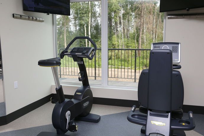 Imagen del bar/restaurante del Hotel Best Western Plus Sawridge Suites. Foto 6