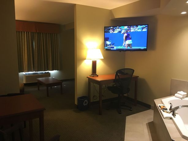 Imagen de la habitación del Hotel Best Western Plus Service Inn and Suites. Foto 17