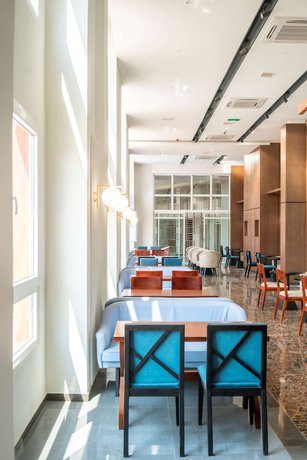 Imagen del bar/restaurante del Hotel Best Western Plus Soaho Douala Airport. Foto 2