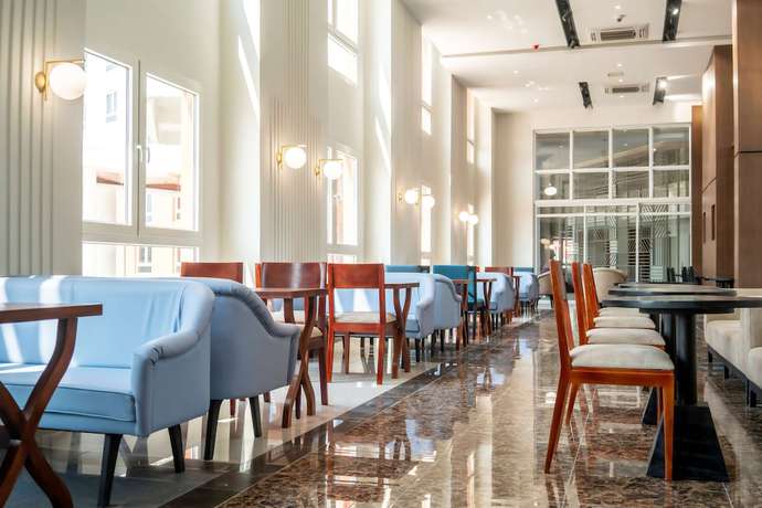 Imagen del bar/restaurante del Hotel Best Western Plus Soaho Douala Airport. Foto 4