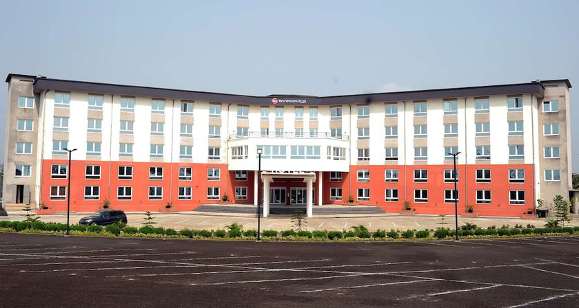 Imagen general del Hotel Best Western Plus Soaho Douala Airport. Foto 1