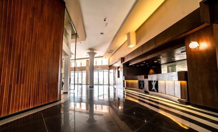 Imagen de los interiores del Hotel Best Western Plus Soaho Douala Airport. Foto 17