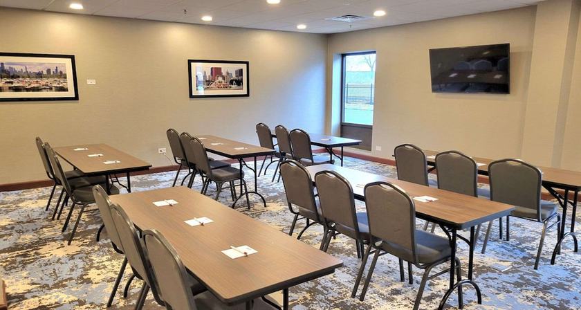 Imagen de los interiores del Hotel Best Western Plus South Holland/Chicago Southland. Foto 15