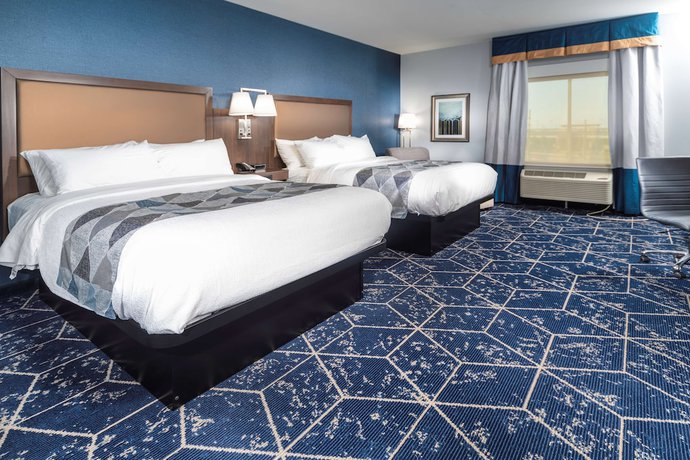 Imagen de la habitación del Hotel Best Western Plus St. Louis Airport. Foto 6