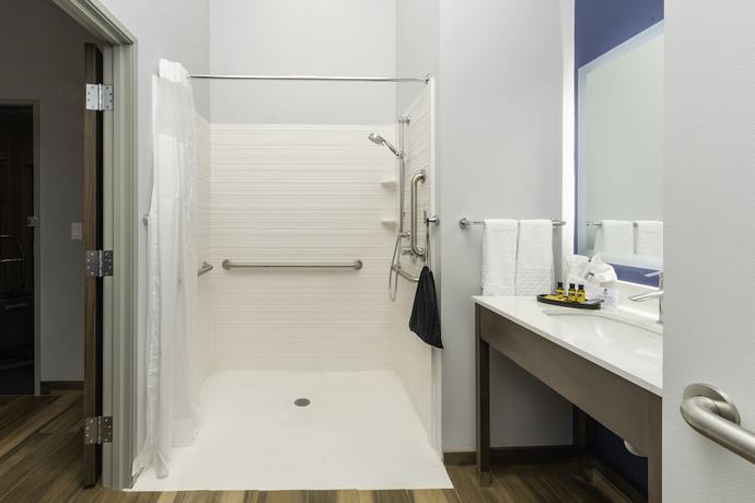 Imagen de la habitación del Hotel Best Western Plus St. Louis Airport. Foto 10
