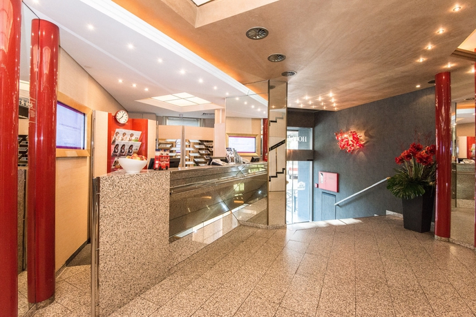 Imagen de los interiores del Hotel Best Western Plus St. Raphael. Foto 10