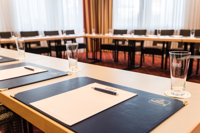 Imagen de los interiores del Hotel Best Western Plus St. Raphael. Foto 12