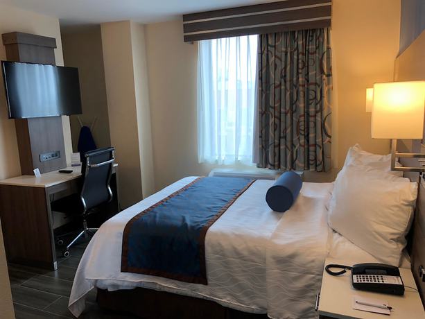Imagen de la habitación del Hotel Best Western Plus Stadium Inn. Foto 5