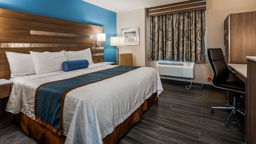 Imagen de la habitación del Hotel Best Western Plus Stadium Inn. Foto 9