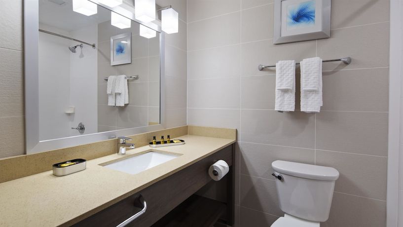 Imagen de la habitación del Hotel Best Western Plus Stadium Inn. Foto 13