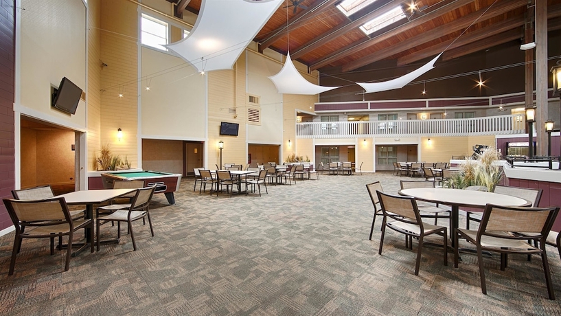 Imagen de los interiores del Hotel Best Western Plus Steeplegate Inn. Foto 16