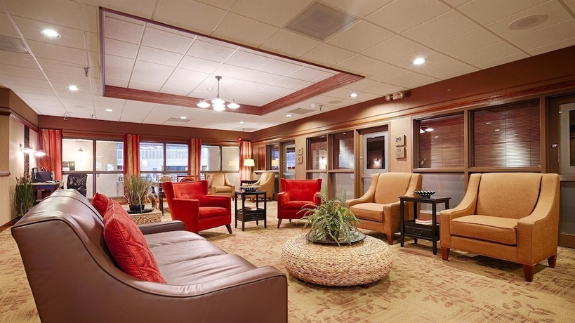 Imagen de los interiores del Hotel Best Western Plus Steeplegate Inn. Foto 17