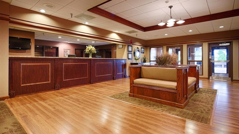 Imagen de los interiores del Hotel Best Western Plus Steeplegate Inn. Foto 18