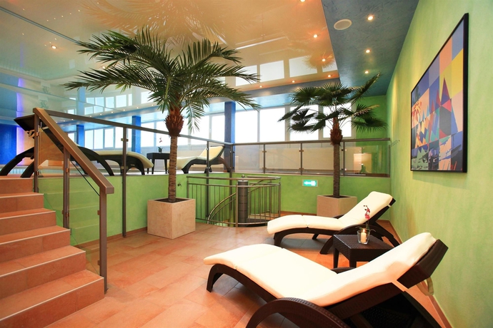 Imagen de la piscina del Hotel Best Western Plus Steinsgarten. Foto 12