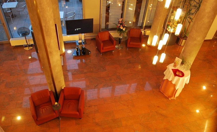 Imagen de los interiores del Hotel Best Western Plus Steubenhof. Foto 10