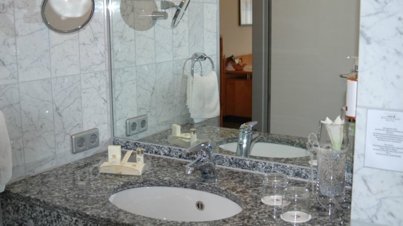 Imagen de la habitación del Hotel Best Western Plus Steubenhof. Foto 7