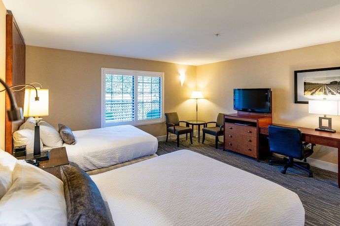 Imagen de la habitación del Hotel Best Western Plus Stevenson Manor. Foto 10