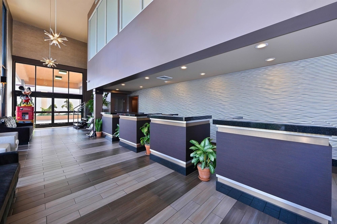 Imagen de los interiores del Hotel Best Western Plus Stovall's Inn. Foto 15