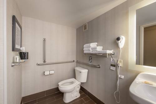 Imagen de la habitación del Hotel Best Western Plus Strongsville Cleveland. Foto 14