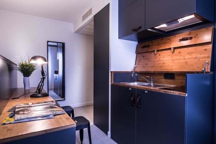 Imagen de la habitación del Hotel Best Western Plus Suitcase Paris La Defense. Foto 7