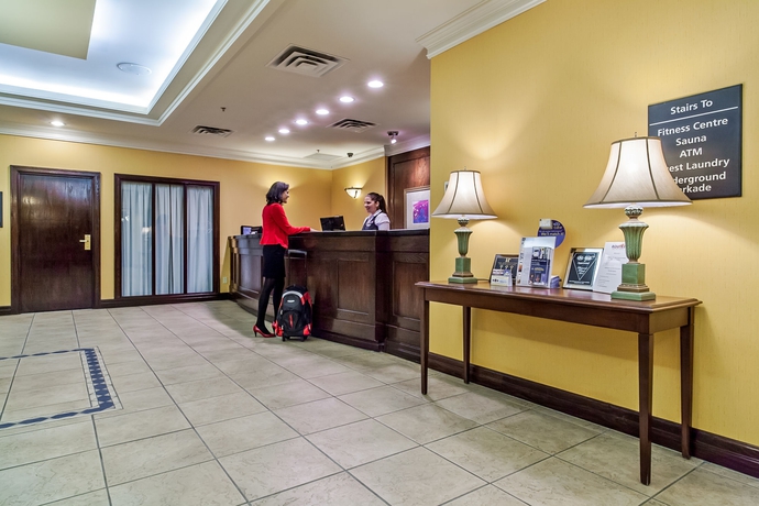 Imagen de los interiores del Hotel Best Western Plus Suites Downtown. Foto 12