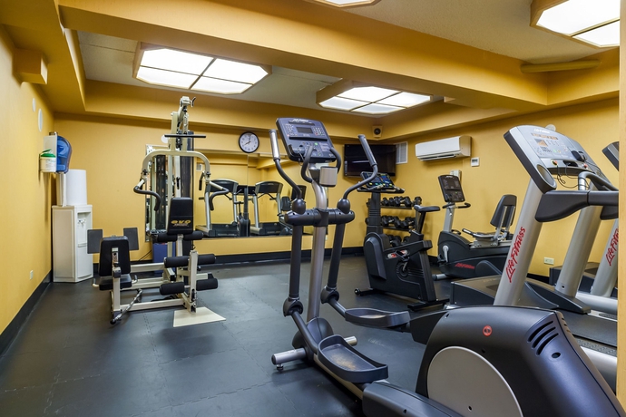 Imagen de los interiores del Hotel Best Western Plus Suites Downtown. Foto 13