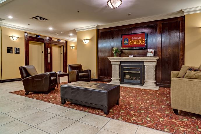 Imagen de los interiores del Hotel Best Western Plus Suites Downtown. Foto 14