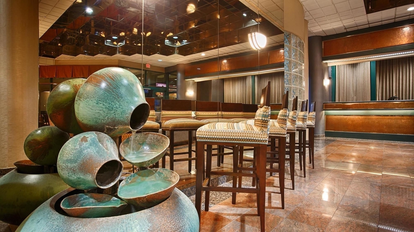 Imagen de los interiores del Hotel Best Western Plus Suites - Los Angeles Lax Airport. Foto 16