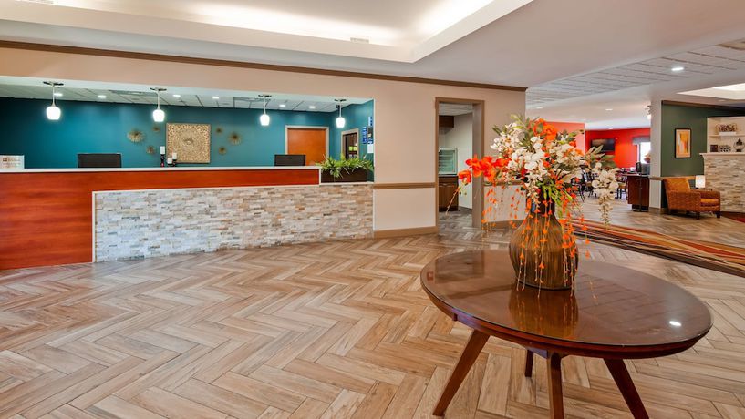 Imagen de los interiores del Hotel Best Western Plus Suites-greenville. Foto 16