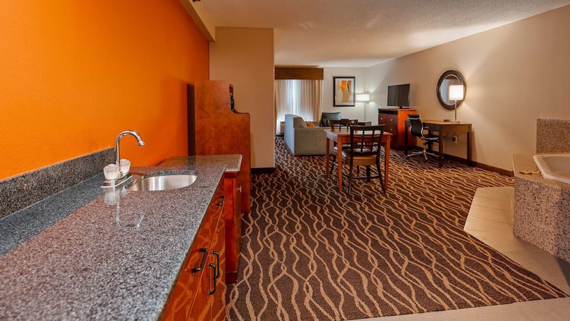 Imagen de la habitación del Hotel Best Western Plus Suites-greenville. Foto 10