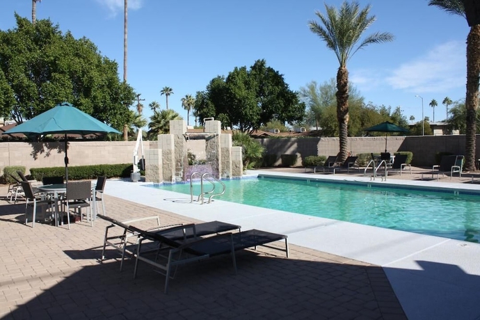 Imagen de la piscina del Hotel Best Western Plus Sundial. Foto 18