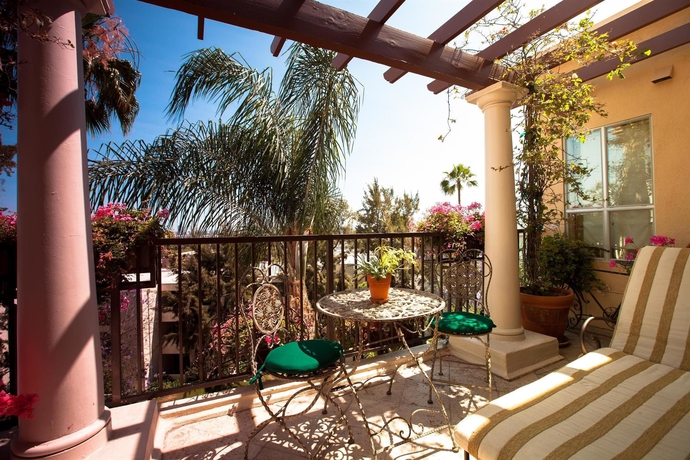 Imagen de la habitación del Hotel Best Western Plus Sunset Plaza. Foto 8